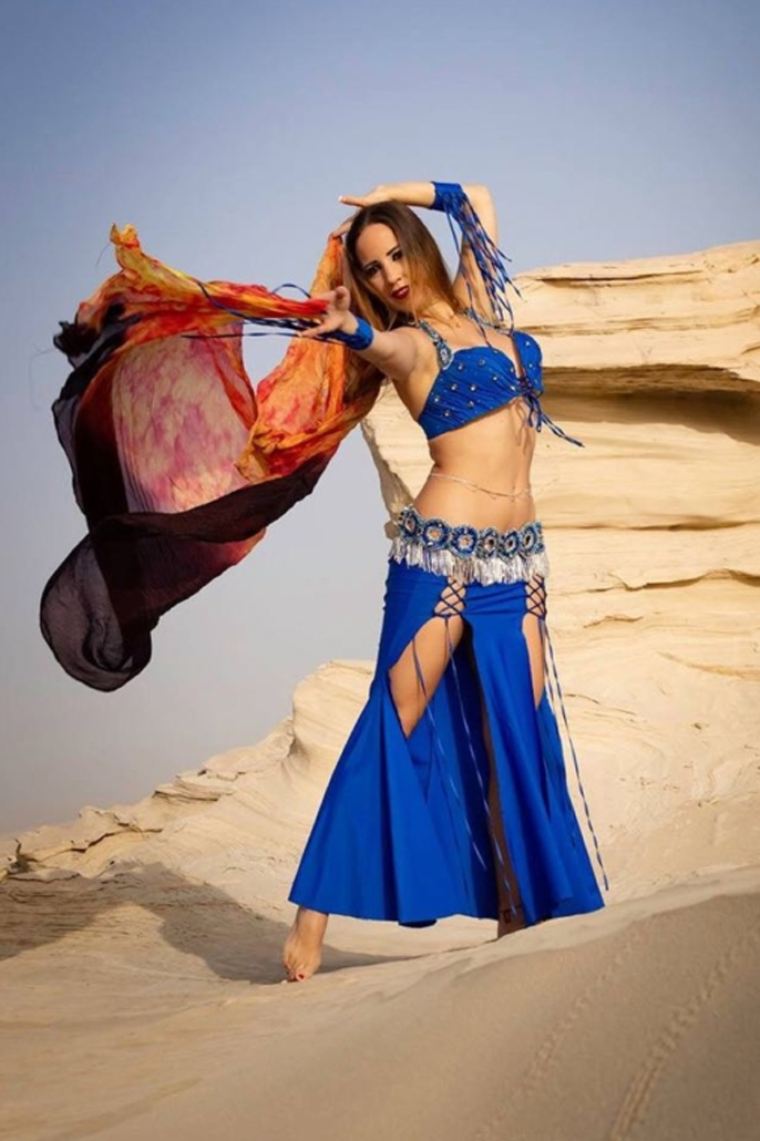 Belly dancer Belly dancer