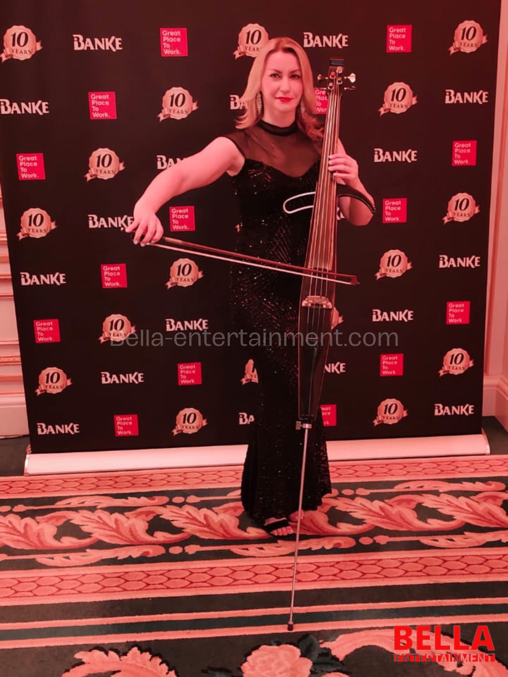 Hire Cellist Dubai, photo 6 Hire Cellist Dubai, photo 6
