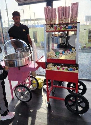 Live food stations in Dubai