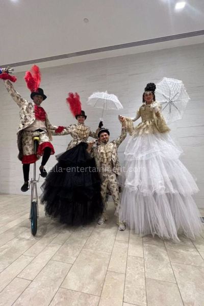 Stilt Walkers photo 1